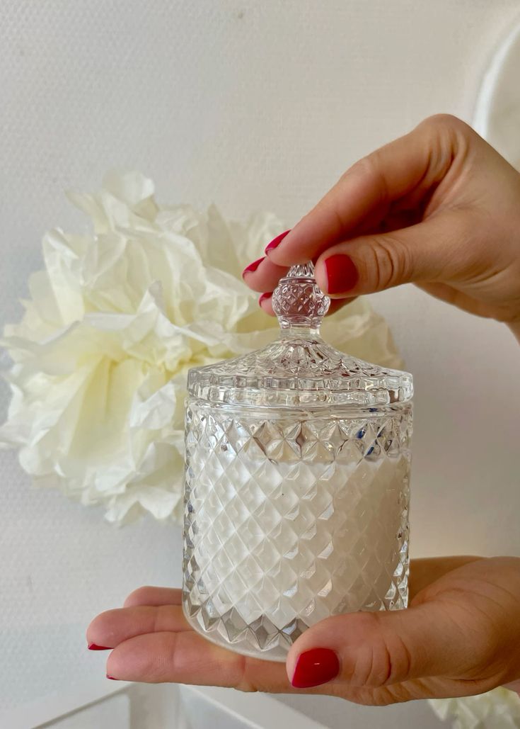 Lumière Crystal Candle
