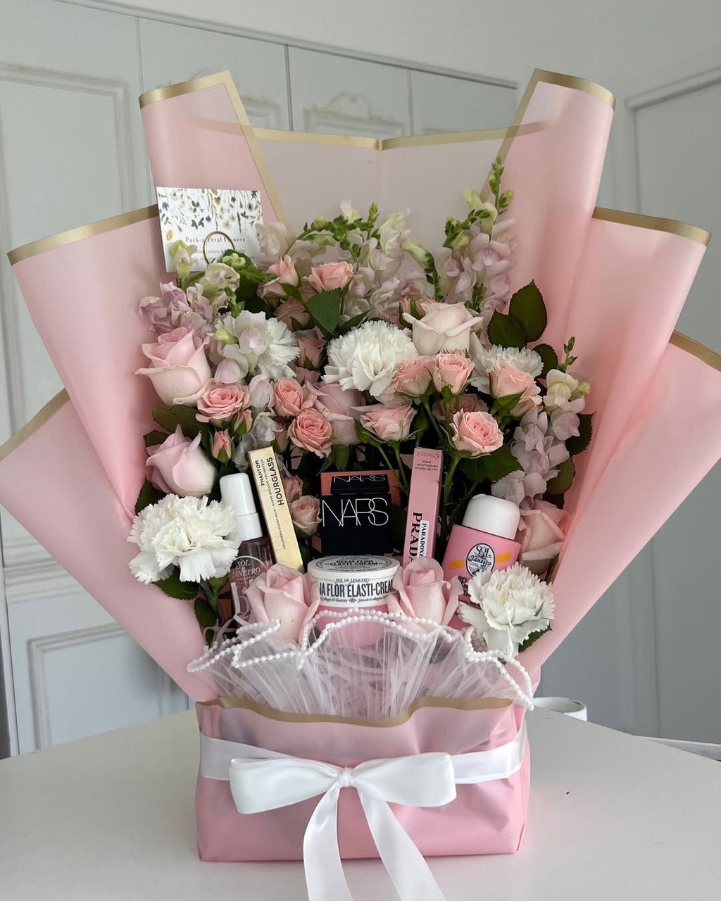 Luxury Beauty Bouquet Hamper
