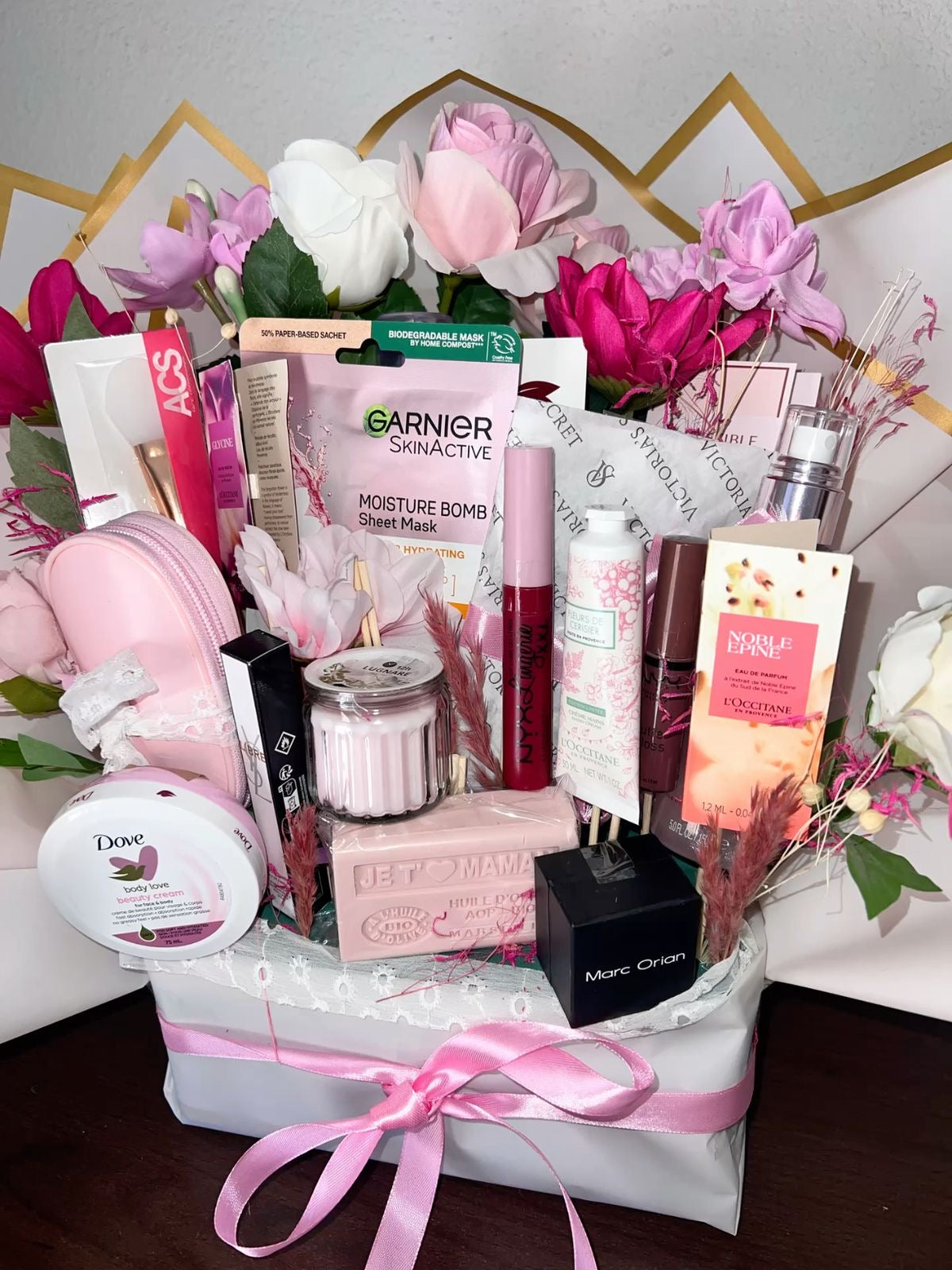 Luxury Beauty Bouquet Hamper